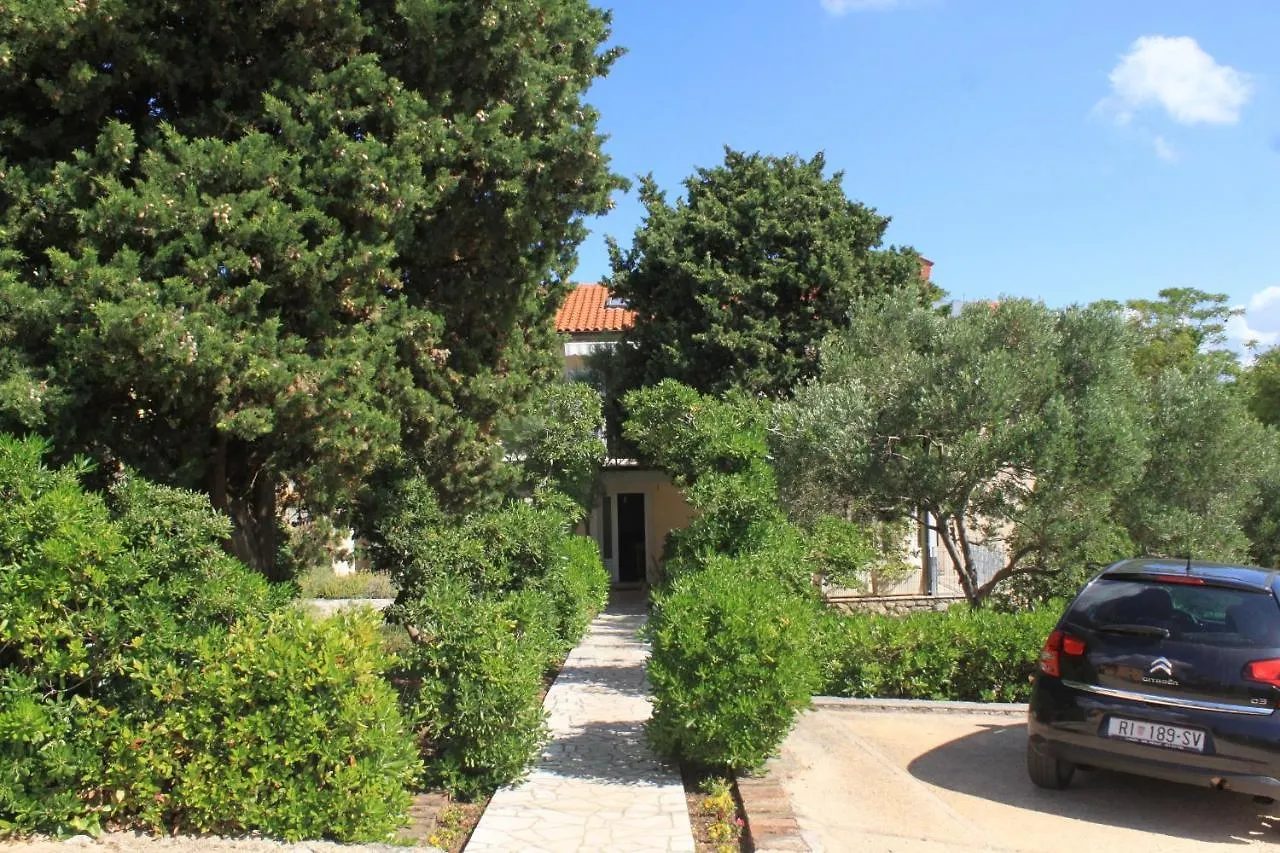 Apartments With A Parking Space Nerezine, Losinj - 2518