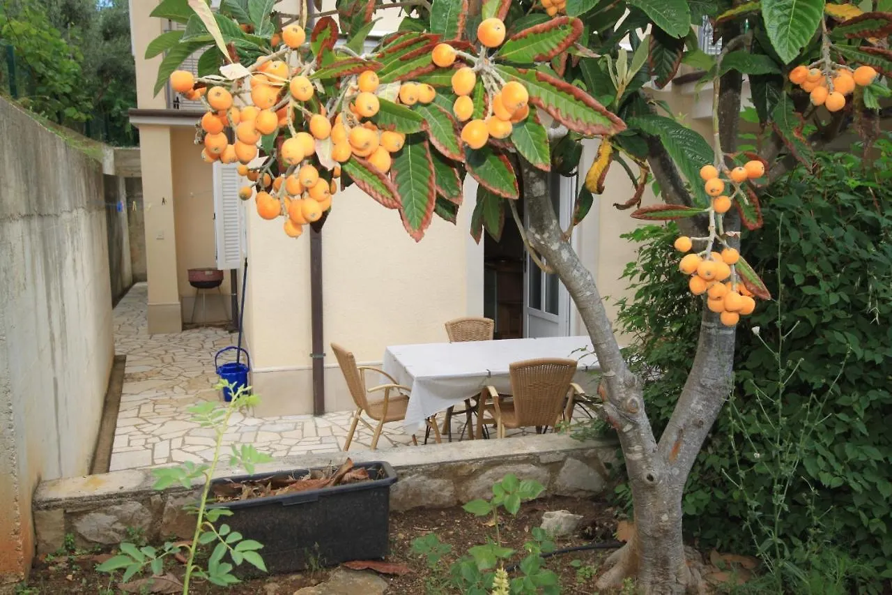Apartments With A Parking Space Nerezine, Losinj - 2518