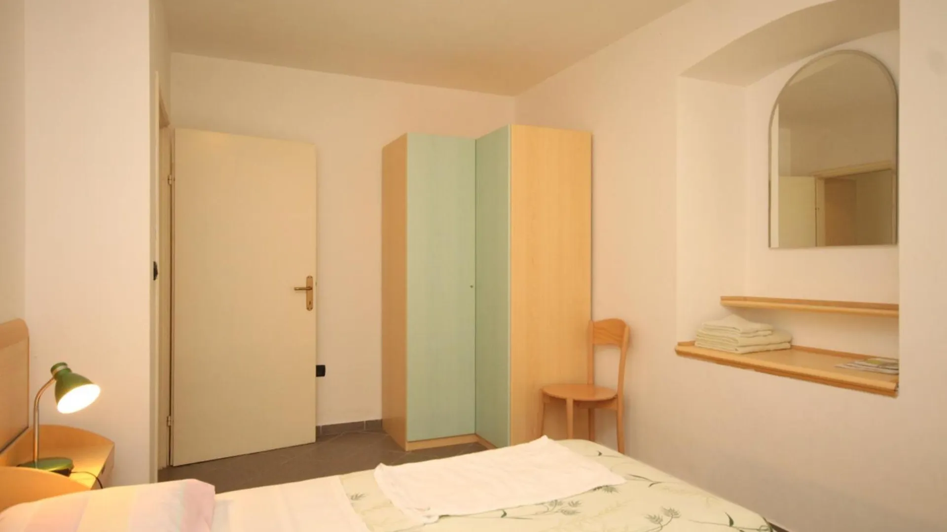 Apartments With A Parking Space Nerezine, Losinj - 2518 Croatia