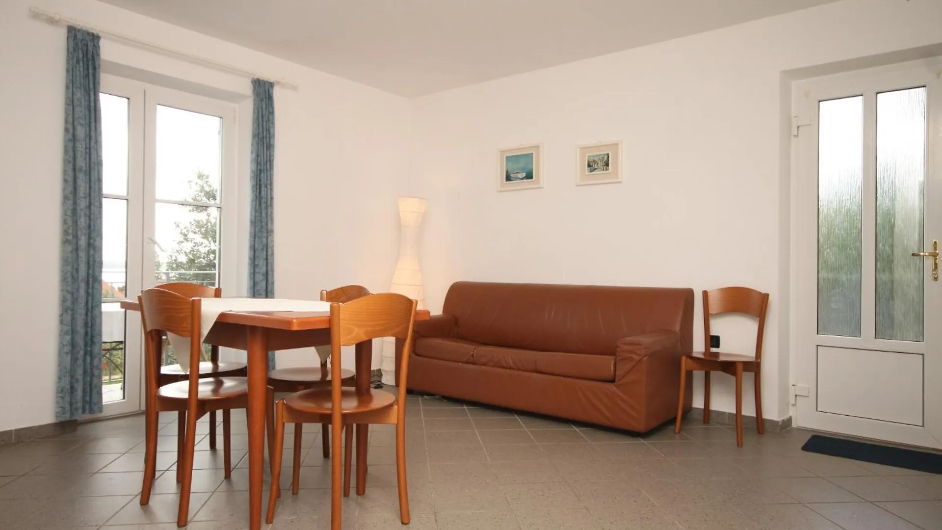 Apartments With A Parking Space Nerezine, Losinj - 2518 Croatia
